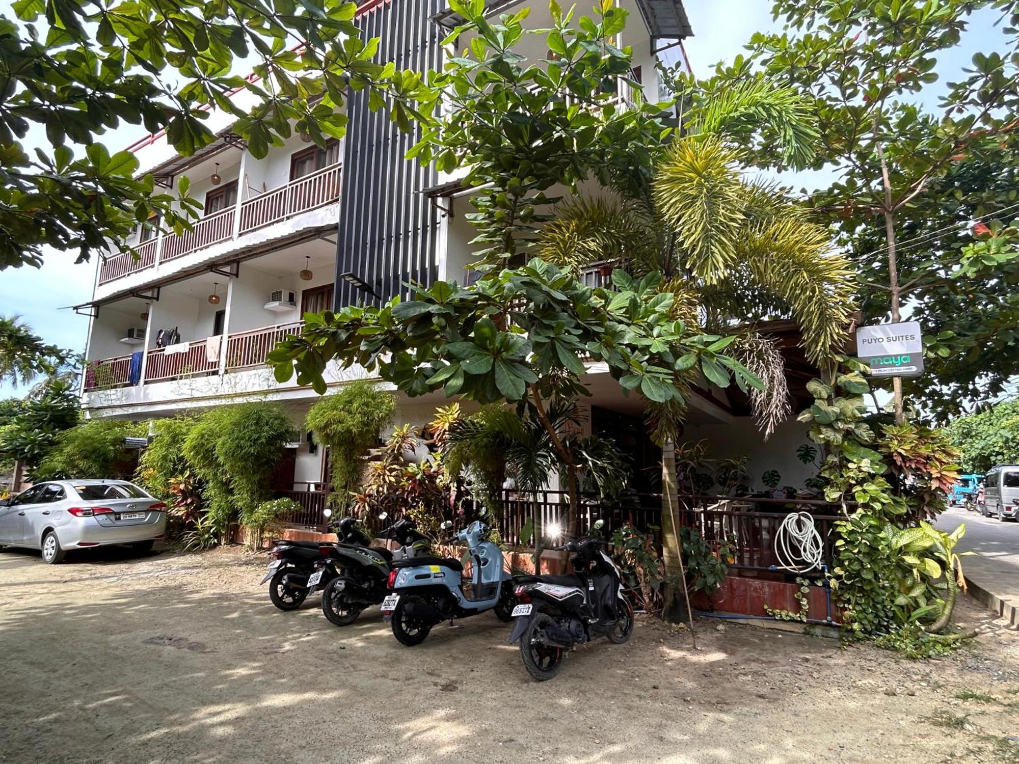 Puyo Suites Homestay General Luna  Exterior photo